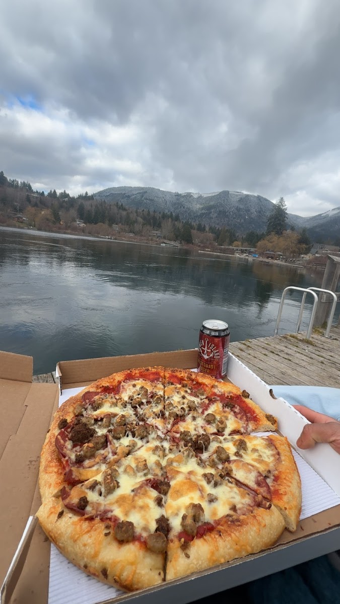 Little Town Pizza Lake Cowichan Photos 2